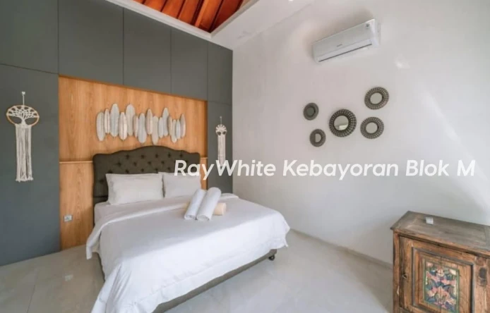 Bali 8