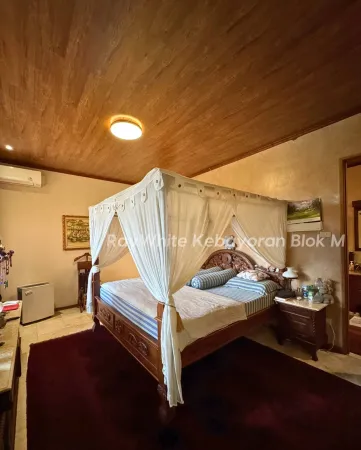 Property Pejaten Barat 10 ~blog/2025/5/21/dijual_rumah_cantik_asri_dikawasan_kemang_halaman_belakang_luas_dengan_kolam_renang_pejaten_barat__jakarta_selatanluas_tanah_850_mluas_bangunan_300_mkamar_tidur_5_2_dibawahkamar_mandi_4kamar_tidur_pembantu_2_9