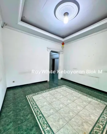 Property Fatmawati  14 ~blog/2025/5/21/dijual_rumah_dekat_fatmawati_raya_fatmawati_gandaria_utarashmlt__283_m_lb__500_m_4_kamar_tidur_4_kamar_mandiruang_tamuruang_keluargaruang_makandapur_bersih_dapur_kotor2_kamar_art_garasi_1_mobilcarport_1_mobil_1