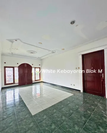 Property Fatmawati  8 ~blog/2025/5/21/dijual_rumah_dekat_fatmawati_raya_fatmawati_gandaria_utarashmlt__283_m_lb__500_m_4_kamar_tidur_4_kamar_mandiruang_tamuruang_keluargaruang_makandapur_bersih_dapur_kotor2_kamar_art_garasi_1_mobilcarport_1_mobil_7