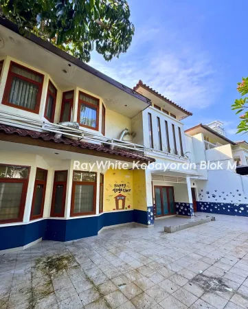 Property Kebayoran Baru 10 ~blog/2025/5/21/dijual_rumah_lingkungan_tenang_lokasi_strategis_kebayoran_baru__jakarta_selatanluas_tanah_450_mluas_bangunan_500_m_kamar_tidur_4_1kamar_mandi_3_1kolam_renanginformasi_lebih_lanjut_bernhard_0811_96_40_47san_1