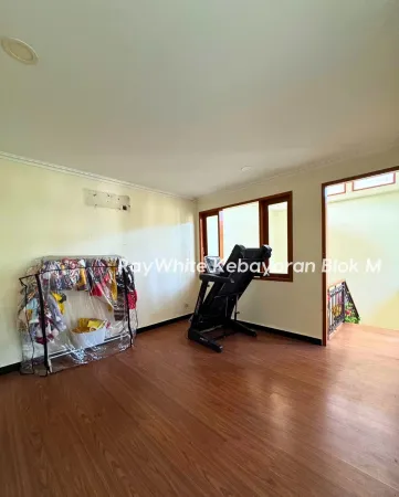 Property Kebayoran Baru 5 ~blog/2025/5/21/dijual_rumah_lingkungan_tenang_lokasi_strategis_kebayoran_baru__jakarta_selatanluas_tanah_450_mluas_bangunan_500_m_kamar_tidur_4_1kamar_mandi_3_1kolam_renanginformasi_lebih_lanjut_bernhard_0811_96_40_47san_6