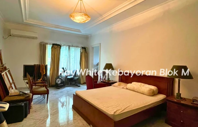 Kebayoran Baru 4