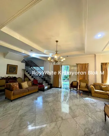 Property Kebayoran Baru 11 ~blog/2025/6/26/dijual_rumah_mewah_lokasi_strategis_kebayoran_baru__jakarta_selatanbangunan_2_lantailt_850_m_lb_1000_m_5_kamar_tidur4_kamar_mandi_fasilitas__garasi_2_mobilcarport_5_mobilpos_satpam2_kamar_art_1_kminformasi_3