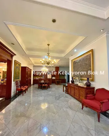 Property Kebayoran Baru 10 ~blog/2025/6/26/dijual_rumah_mewah_lokasi_strategis_kebayoran_baru__jakarta_selatanbangunan_2_lantailt_850_m_lb_1000_m_5_kamar_tidur4_kamar_mandi_fasilitas__garasi_2_mobilcarport_5_mobilpos_satpam2_kamar_art_1_kminformasi_4