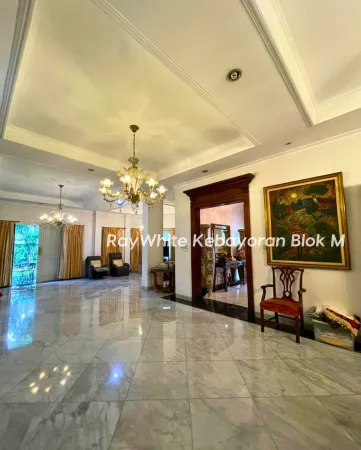 Property Kebayoran Baru 8 ~blog/2025/6/26/dijual_rumah_mewah_lokasi_strategis_kebayoran_baru__jakarta_selatanbangunan_2_lantailt_850_m_lb_1000_m_5_kamar_tidur4_kamar_mandi_fasilitas__garasi_2_mobilcarport_5_mobilpos_satpam2_kamar_art_1_kminformasi_6