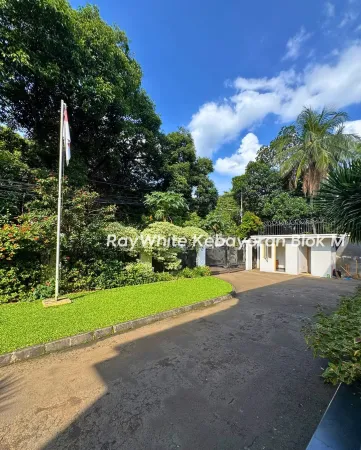 Property Kebayoran Baru 3 ~blog/2025/6/26/dijual_rumah_mewah_siap_huniselong__area_senopati_kebayoran_baru__jakarta_selatan_premium_arealokasi_super_strategislingkungan_aman_nyaman_asriakses_jalan_lebarluas_tanah_1_090_mluas_bangunan_800_mbangun_8