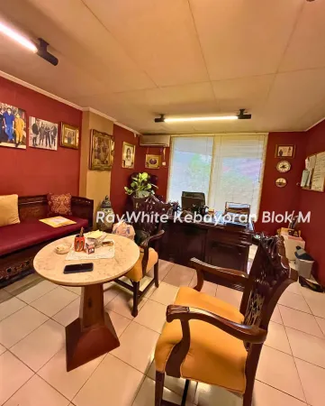 Property Kebayoran Baru 6 ~blog/2025/6/26/dijualrumah_tua_terawatkebayoran_baru_jakarta_selatan_lokasi_sangat_strategis_zona_komersil_sangat_bagus_untuk_usahabentuk_tanah_sangat_kotak_23_m_x_29_5_mspesifikasi__lt_701_mlb_683_mkt_4_3_kmgarasicarp_5
