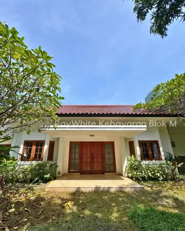 Property Kebayoran Baru 11 ~blog/2025/6/30/dijual_rumah_asri_siap_huni_kebayoran_baru__jakarta_selatan_lingkungan_asri_tenangbebas_banjirone_gate_sistemarea_residentialspesifikasi_shmluas_tanah_579_mluas_bangunan_400_m1_lantai3_kamar_tidur2_km1_k_1