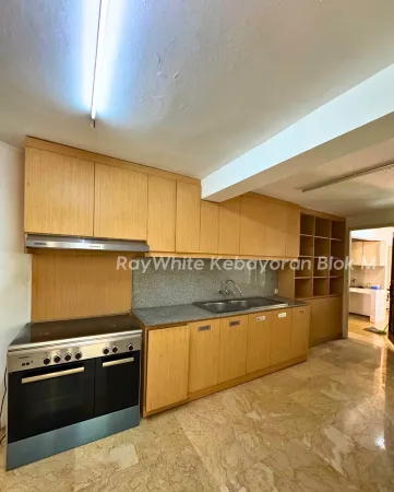 Property Kebayoran Baru 5 ~blog/2025/6/30/dijual_rumah_asri_siap_huni_kebayoran_baru__jakarta_selatan_lingkungan_asri_tenangbebas_banjirone_gate_sistemarea_residentialspesifikasi_shmluas_tanah_579_mluas_bangunan_400_m1_lantai3_kamar_tidur2_km1_k_7