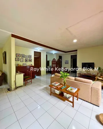 Property Cilandak 8 ~blog/2025/6/30/dijual_rumah_lama_terawat_cilandak__fatmawati_jakarta_selatanluas_tanah_435_m_luas_bangunan_300_m_bangunan_1_lantaikamar_tidur_4kamar_mandi_3kamar_tidur_pembantu_kamar_mandi_pembantu_halaman_depan_luasdap_6