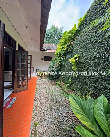 Property Cilandak 6 ~blog/2025/6/30/dijual_rumah_lama_terawat_cilandak__fatmawati_jakarta_selatanluas_tanah_435_m_luas_bangunan_300_m_bangunan_1_lantaikamar_tidur_4kamar_mandi_3kamar_tidur_pembantu_kamar_mandi_pembantu_halaman_depan_luasdap_8