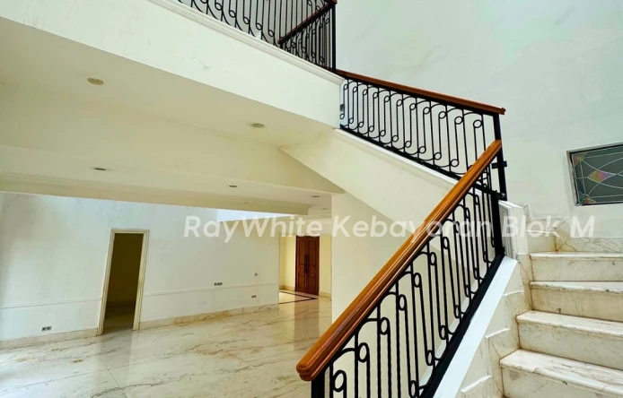 Kebayoran Baru 8