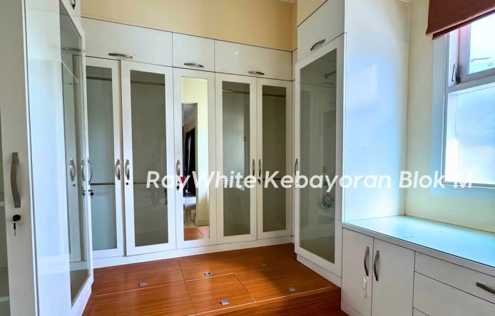 Kebayoran Baru 11
