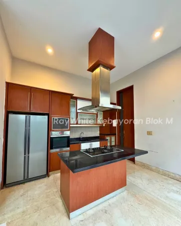 Property Kebayoran Baru 10 ~blog/2025/6/30/dijual_rumah_modern_minimalis_siap_hunikebayoran_baru_jakarta_selatanjalan_mudah_di_aksesbebas_banjirluas_tanah_410_mluas_bangunan_400_mkamar_tidur_3kamar_mandi_3kamar_kerjaruang_tamuruang_makankolam_rena_31