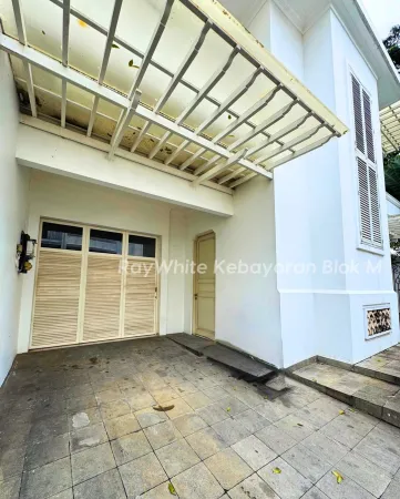 Property Kemang 4 ~blog/2025/6/30/dijual_townhouse_siap_hunikemang__jakarta_selatanjalan_mudah_di_aksesbebas_banjirone_gate_systemluas_tanah_247_mluas_bangunan_385_mkamar_tidur_3kamar_mandi_3kamar_mandi_tamu_1ruang_tamuruang_makankolam_ren_7