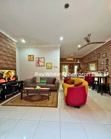 Property Bintaro 5 ~blog/2025/7/1/_dijual_rumah_siap_huni_lokasi_tenang_dan_strategisposisi_hoek_sudutlokasi_cluster_strategis_di_bintaro_detail_properti_luas_tanah_168_m_luas_bangunan_141_m_kamar_tidur_4_3_kamar_pembantu_3