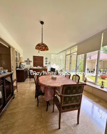 Property Simprug Golf  7 ~blog/2025/7/1/dijual_rumah_mewah_siap_huni_di_simprug_golf_kebayoran_lama_jakarta_selatan_spesifikasi_luas_tanah_900_m_luas_bangunan_700_m_kamar_tidur_5kamar_mandi_5ruang_tamu_3ruang_makan_2ruang_keluarga_2ruang_belajart_7
