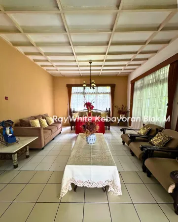 Property Kebon Jeruk 9 ~blog/2025/7/1/dijual_rumah_terawat_lokasi_strategis_kebon_jeruk__jakarta_baratluas_tanah_815_m_luas_bangunan_300_m_kamar_tidur_42kamar_mandi_21dapur_kotor_dapur_bersihgarasi_3_mobil_carport_4_mobilspace_gudang_setara_3