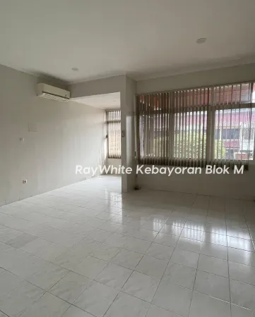 Property Meruya 3 ~blog/2025/7/1/disewakan_ruko_cocok_untuk_office_meruya_ilir_jakarta_baratbaru_direnovasi_siap_pakaispesifikasi_luas_tanah_85_m_luas_bangunan_150m_jumlah_lantai_2lantai_bawah_ruang_kerja_1_pantry_1_kamar_4