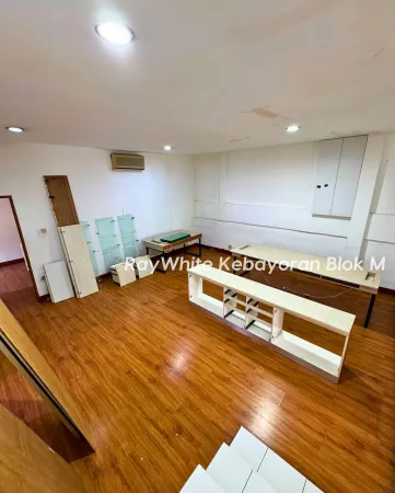 Property Kebayoran Baru 5 ~blog/2025/7/1/disewakangedung_kantor_lokasi_prime_area_super_strategiskebayoran_baru__jakarta_selatanluas_tanah_880_m_luas_bangunan_900_m_2_lantai_di_depan_di_belakang_1_lantai_parkiran_bisa_10_mobilinformasi_lebi_3