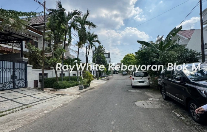 Kebayoran Baru 10