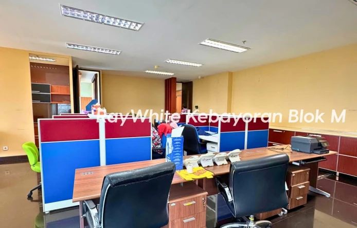 OFFICE 8 SCBD 9