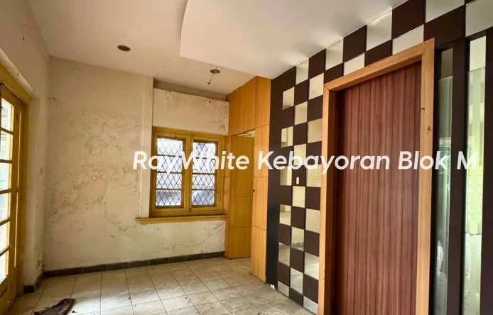 Menteng 12