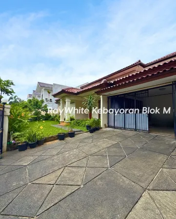 Property Bintaro 14 ~blog/2025/9/17/snapinsta_to_550187650_17918106528172958_3082834998483542592_n