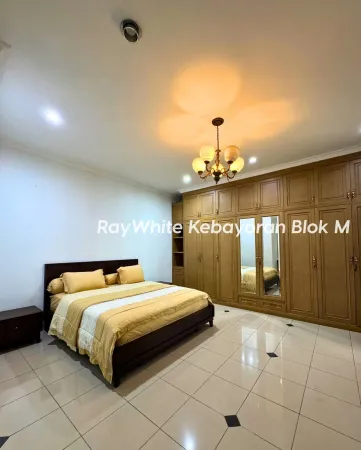 Property Menteng 9 ~dl/2026/1/28/snapinsta_to_600508697_17927706126172958_7658756455117528777_n