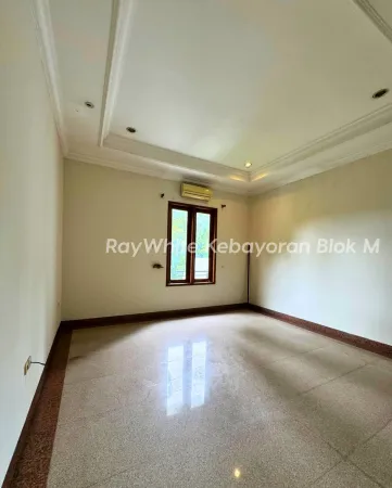 Property Patra Kuningan 2 ~dl/2026/1/28/snapinsta_to_622275742_17932468371172958_3535988786629686984_n