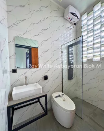 Property Meruyung - Depok 7 ~dl/2026/3/5/dijual_rumah_smarthome_siap_hunimeruyung_depok__jawa_baratluas_tanah_76_m2luas_bangunan_96_m2_6