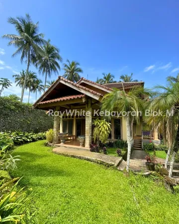 Property Cisarua - Bogor 2 ~dl/2026/3/5/dijual_villa_cantik_dengan_pemandangan_bagus_cisarua_bogor_jawa_baratrumah_utamalantai_1_kam_1