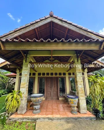 Property Cisarua - Bogor 3 ~dl/2026/3/5/dijual_villa_cantik_dengan_pemandangan_bagus_cisarua_bogor_jawa_baratrumah_utamalantai_1_kam_2