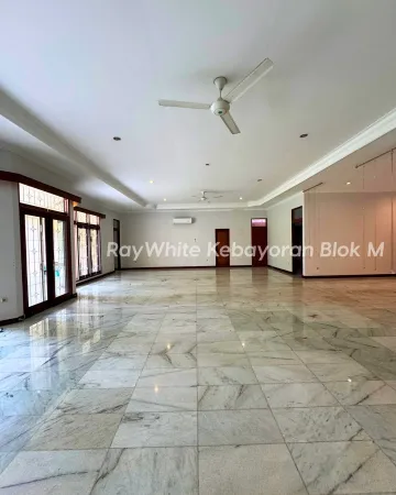 Property Pejaten 9 ~dl/2026/4/14/savegram_app_642514478_17936604354172958_8985407522590247611_n