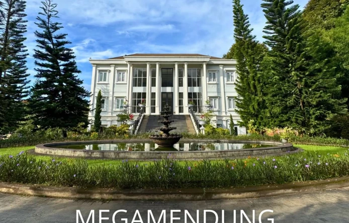 Mega Mendung 1