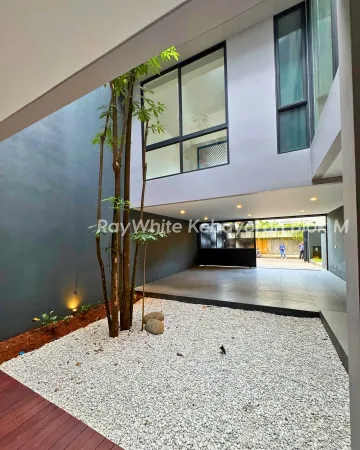 Property Kemang 2 ~dl/2026/4/14/savegram_app_658737335_17941894554172958_5329460935366280485_n