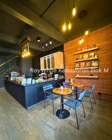 Property Warung Buncit Raya 9 ~dl/2026/4/14/savegram_app_660618647_17941878426172958_2183977097614782965_n