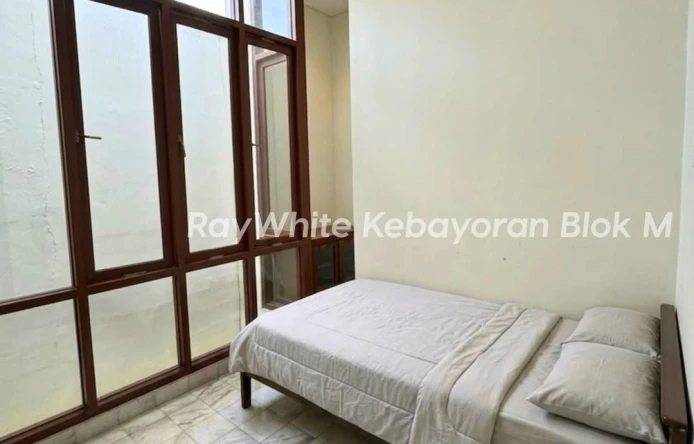 Kebayoran Baru 8