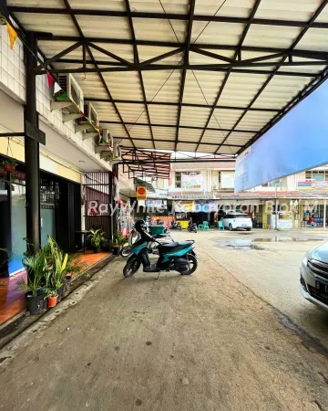 Property Ciputat 2 ~dl/2026/5/4/dijual_ruko_siap_huni_3_lantaiserua_ciputat_tangerang_selatan_luas_tanah_252_m_luas_bangunan4_1