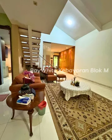 Property Lebak Bulus 7 ~dl/2026/5/4/dijual_rumah_dua_lantai_di_dalam_kompleklebak_bulus__jakarta_selatanluas_tanah_166_mluas_ban_6