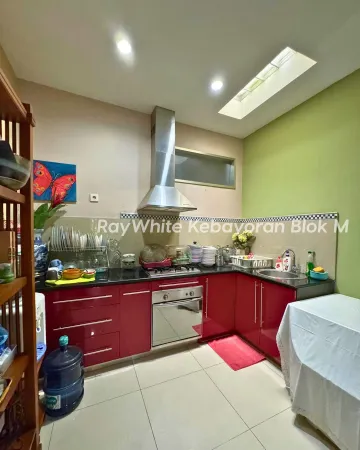 Property Lebak Bulus 10 ~dl/2026/5/4/dijual_rumah_dua_lantai_di_dalam_kompleklebak_bulus__jakarta_selatanluas_tanah_166_mluas_ban_9