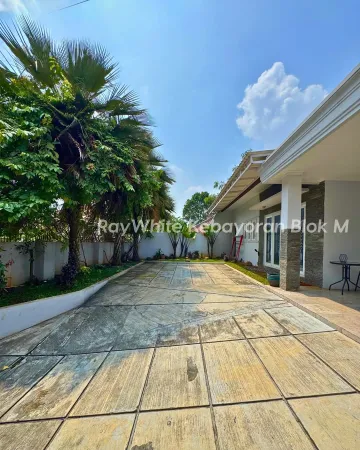 Property Bungur - Kemang 2 ~dl/2026/5/4/dijual_rumah_siap_hunibungur_kemang__jakarta_selatan_lokasi_tenang_bebas_banjirluas_tanah_1