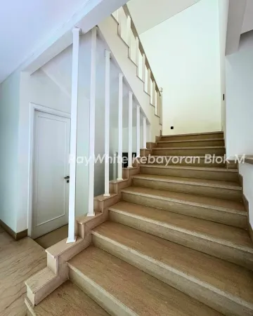 Property Pejaten 4 ~dl/2026/5/5/dijual_rumah_town_house_2_lantai_pejaten_jakarta_selatanluas_tanah_381_mluas_bangunan_381_mk_3